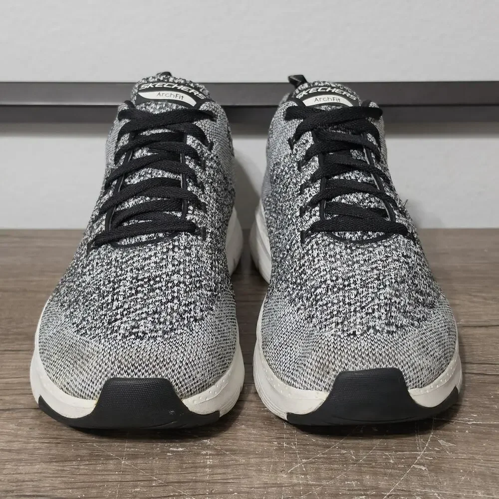 Skechers used no
